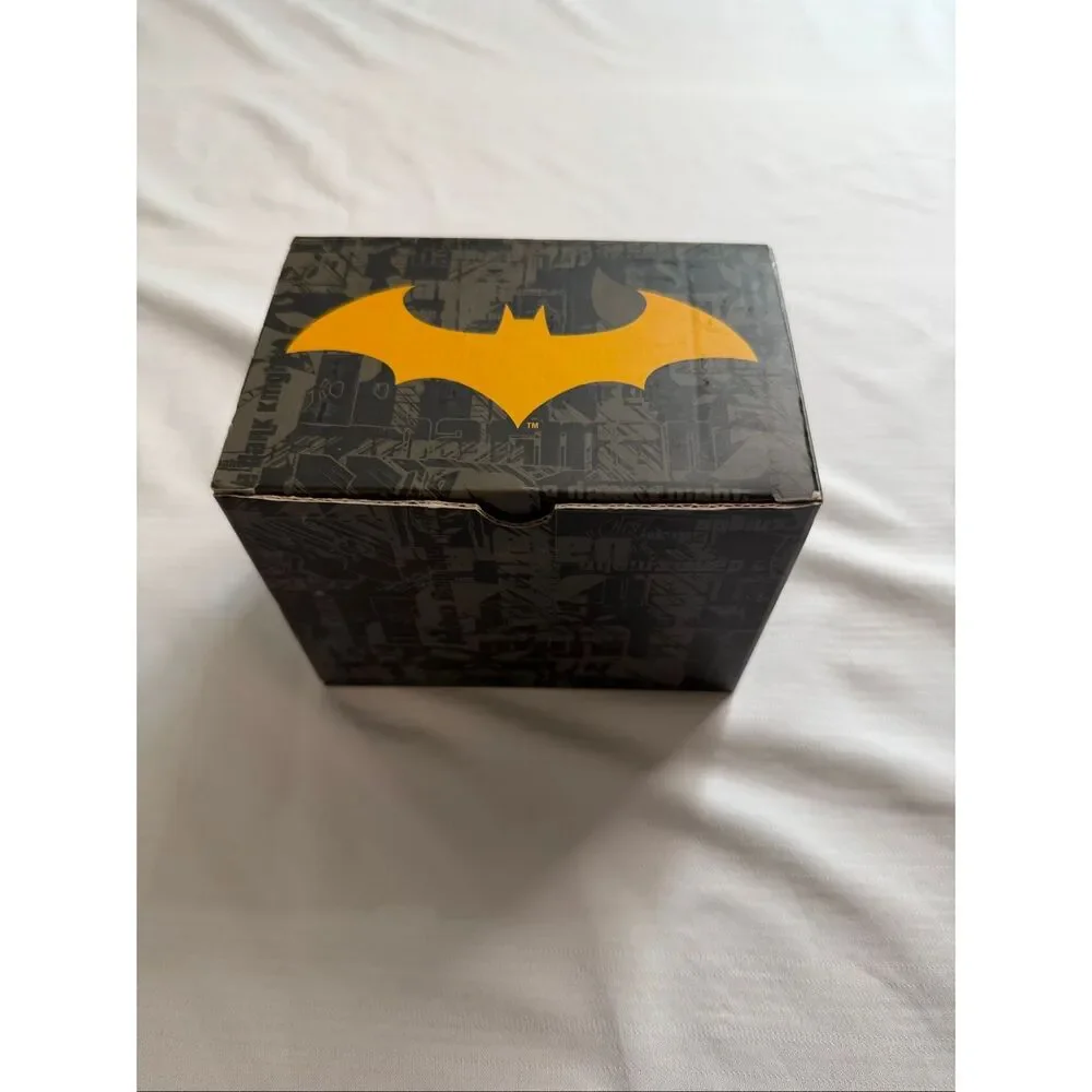 Fossil LI2521 Batman Legend Watch Limited Edition 3000 Made Worldwide